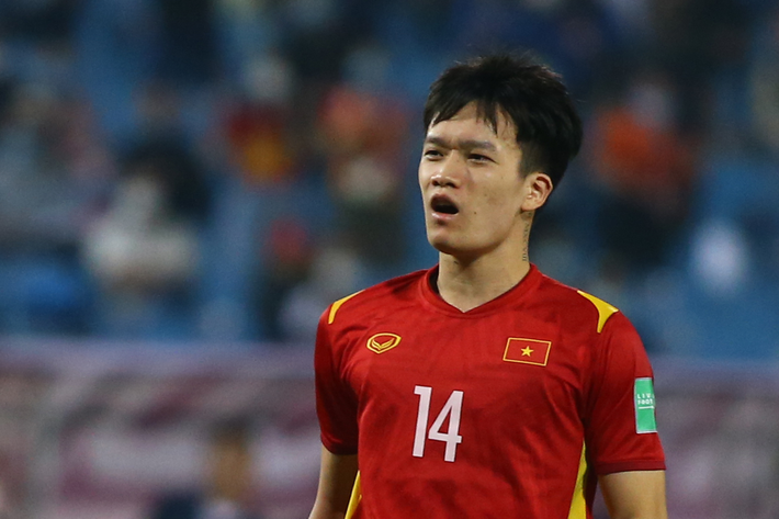 Theo một số nguồn tin, Hoàng Đức từng được nhiều CLB ở Thái Lan mời chào với khoản lương thưởng hấp dẫn. Một số nơi sẵn sàng trả cho anh mức lương tối thiểu 10.000 USD/tháng (hơn 230 triệu đồng). Ảnh: VTCNews