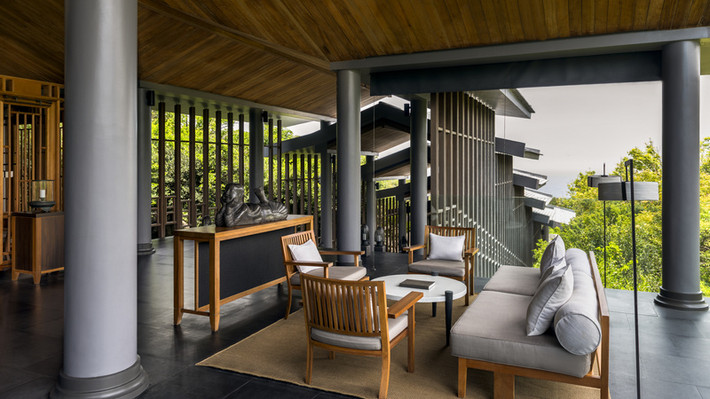 Khu nghỉ dưỡng cao cấp này có 18 căn villa, 9 căn Pavilion, 6 căn residence và 2 căn spa house. Ảnh: Ivivu