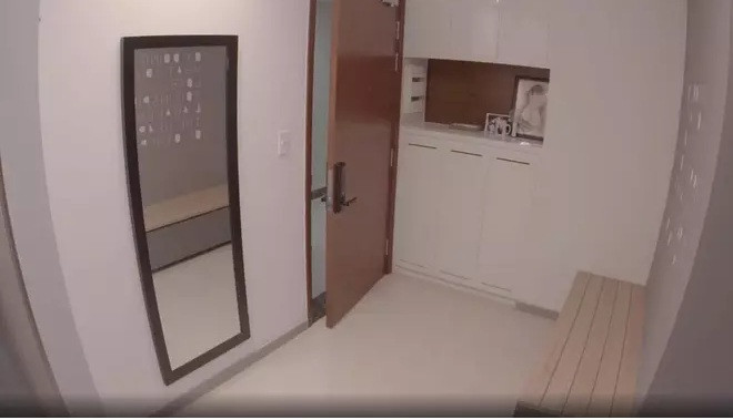 Căn hộ của Sơn Tùng có thiết kế đơn giản nhưng không kém phần sang trọng. Ảnh chụp màn hình