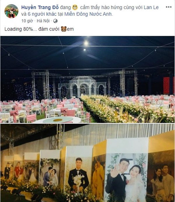 Hai bên hôn trường là những tấm ảnh cưới của cô dâu chú rể được in cỡ lớn ấn tượng. Bàn ghế, hoa,… cũng đã được bố trí hợp lý.