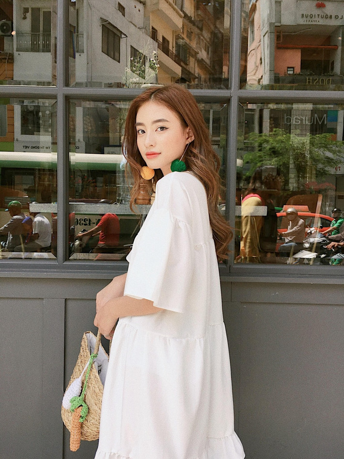 Không chỉ sở hữu ngoại hình ưa nhìn, Minh Ngọc còn có gu thời trang nổi bật.