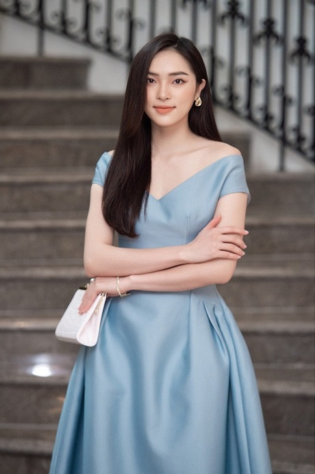 Cũng chính nhờ nhan sắc của mình, Diệu Linh để lại dấu ấn với người khác qua các cuộc thi như The Look - Vẻ đẹp thương hiệu và Hoa hậu Việt Nam 2020.