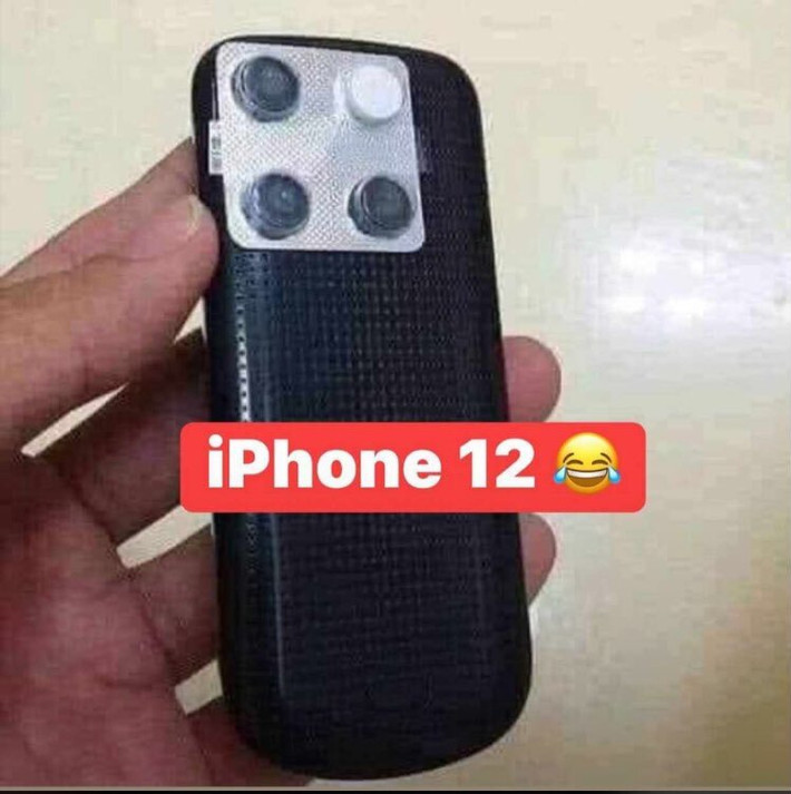 Với dân mạng Việt, chiếc iphone 12 đã có mặt ngay trước thềm sự kiệm ra mắt.