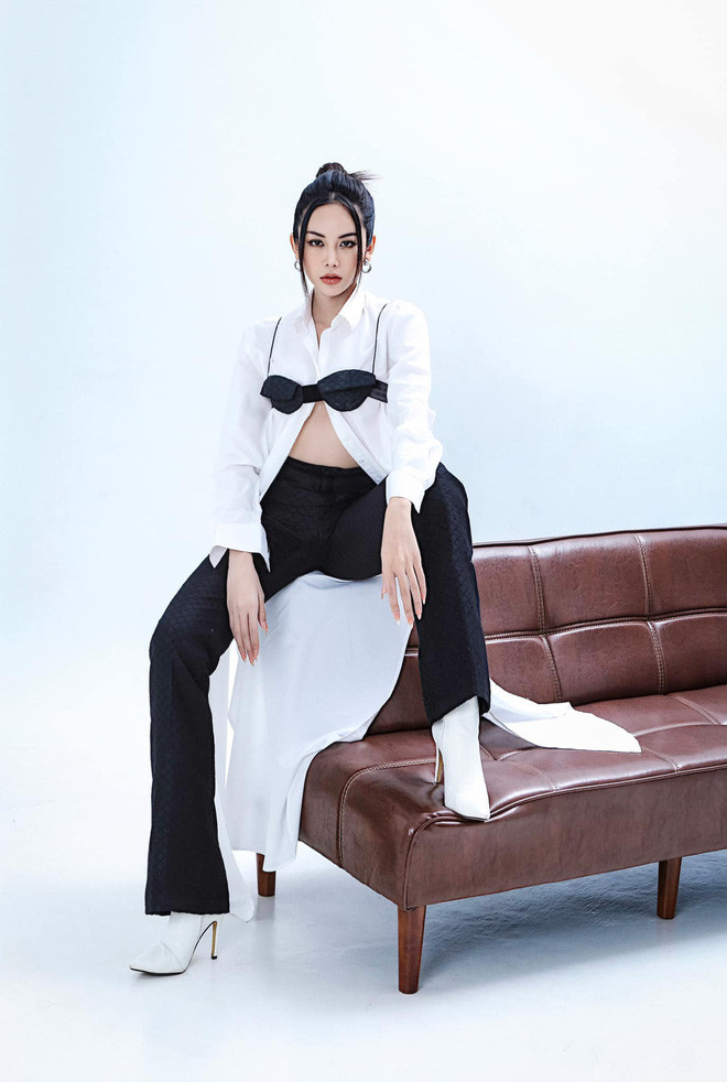 Lương Mỹ Kỳ (tên cũ là Lương Trung Kiên) sinh năm 1999, đến từ Tiền Giang, hiện đang sống và làm việc tại TP.HCM.