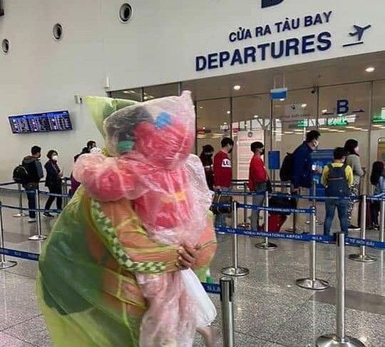 Hình ảnh chia sẻ trên mạng xã hội tại sân bay trong nước