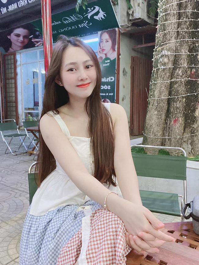 Để có được thân hình “vạn người mê” lại đảm bảo sức khỏe, Yến Xôi chia sẻ ngoài chế độ ăn uống hợp lý thì tập luyện thể dục thể thao cũng rất cần thiết.