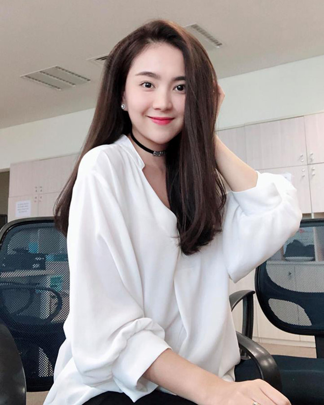 Bên cạnh những câu thả thính ngọt lịm, Mai Ngọc được nhiều fan khen ngợi về body đẹp không cẩn chỉnh.