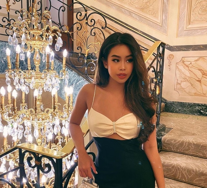 Bố của Tiên Nguyễn là một trong những Việt kiều đầu tiên về nước đầu tư và thành lập Tập đoàn Liên Thái Bình Dương-Imexpan Pacific (IPP Group) và hiện ông là Chủ tịch tập đoàn IPP (IPP Group). Trong khi vợ ông, bà Lê Hồng Thủy Tiên, đảm nhận chức vụ Tổng giám đốc.
