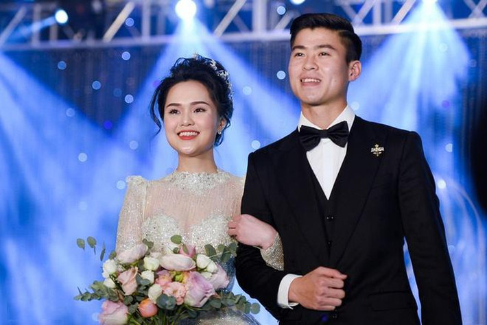 Sở hữu thân phận gây trầm trồ không kém trong giới vợ cầu thủ Việt chính là Quỳnh Anh - bà xã của cầu thủ Duy Mạnh