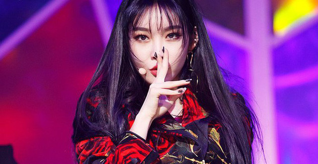 Dù muốn chữa sai vì đã ví Chungha như vùng dịch Sars-Cov-2, nhưng hành động viết sai tên của Francesco như đổ thêm dầu vào lửa, càng khiến cộng đồng fan Chungha và nhiều dân mạng tức giận.
