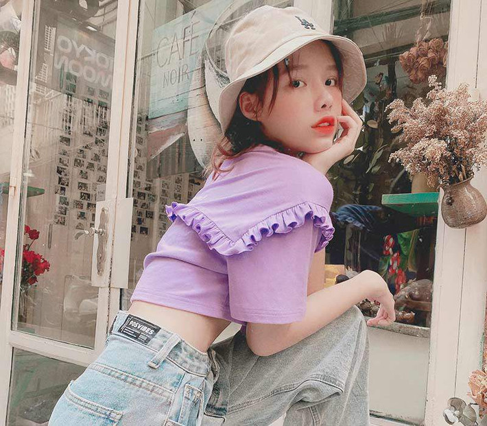 Mái tóc chính là điểm sáng đặc trưng của Hồng Ngọc, từ độ dài ngắn đến màu sắc đều được thay đổi linh hoạt theo các xu hướng đình đám trên thế giới.