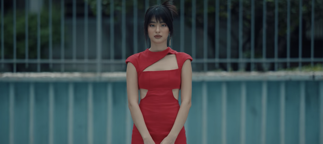 Nhan sắc và thần thái của hot girl Dương Minh Ngọc một lần nữa khiến dân tình mê mẩn. Những thông tin về cô nàng xinh đẹp này cũng được nhiều người chú ý.