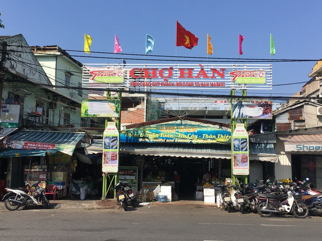 Trước sự diễn biến căng thẳng của dịch Covid-19 trên thế giới, việc người dân hạn chế ra đường và tụ tập những nơi đông người sẽ giúp giảm nguy cơ lây lan dịch bệnh không đáng có. Clip Cập nhật Covid-19: Số ca tử vong ở Ý vượt ngưỡng 1.000 - Nguồn: VTC Now