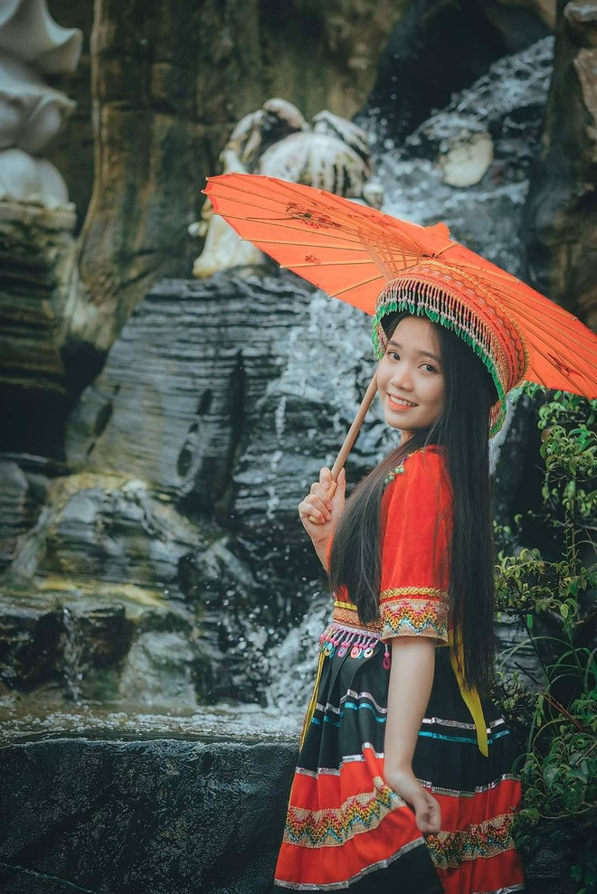 Trong tương lai, tân Hoa khôi Đà Nẵng uốn tham dự cuộc thi để thoả mãn đam mê trình diễn thời trang và có thêm kinh nghiệm để tham gia những cuộc thi nhan sắc lớn hơn.