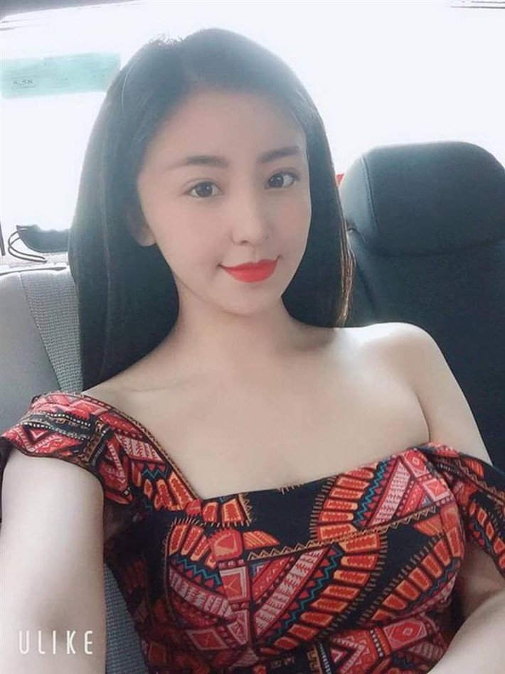 Điều đáng nói, sau 5 năm thì nhan sắc của “Hot girl bánh tráng trộn” giờ đây đã thay đổi rất nhiều.