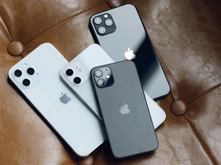 Những người chờ đợi iPhone 12 Mini và iPhone 12 Pro Max sẽ đợi đến tháng 11 - từ ngày 6/11 cho đợt Pre-order và sẽ lên kệ tại cửa hàng từ 13/11.