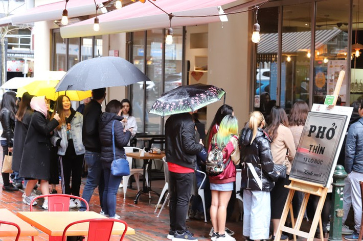 Chỉ 6 tháng sau khai trương cửa hàng ở Nhật, phở Thìn Lò Đúc tiếp tục mở cửa tại Melbourne (Úc). Ảnh: VOV