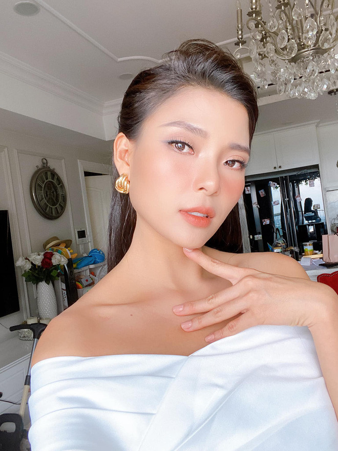 Vợ chồng Thuý Diễm - Lương Thế Thành khiến khán giả ngưỡng mộ khi sở hữu chốn đi về sang chảnh. Ảnh: FBNV