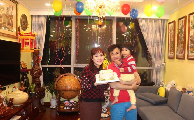 Trong khi đó, nghệ sĩ Tự Long sống trong căn hộ cao cấp ở Hà Nội. Ảnh: FBNV
