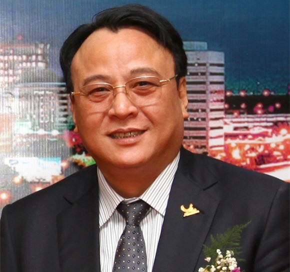 Không dưới một lần, ông Đỗ Anh Dũng đã từng phát biểu: “Tôi không giàu có đến mức để thử những vật liệu rẻ tiền". Ảnh: NhatNamland