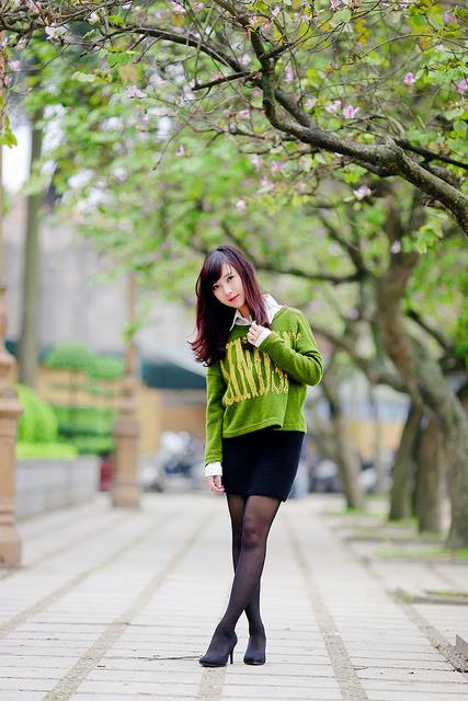 Bên cạnh là một cô giáo trẻ trung, yêu nghề, Thúy Ngân còn là một gương mặt trẻ nổi bật trên mạng xã hội.