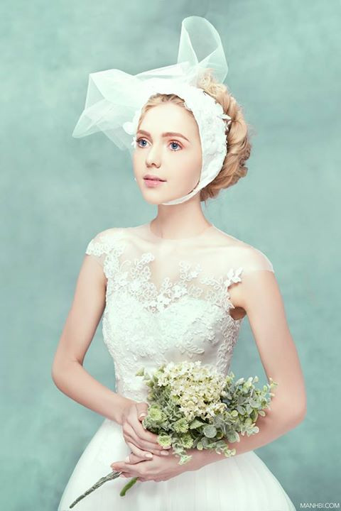 Bắt đầu sự nghiệp từ khi còn rất trẻ, Magdalena Ancyperowicz từng làm người mẫu cho nhiều công ty lớn ở quê nhà và ở Hàn Quốc.