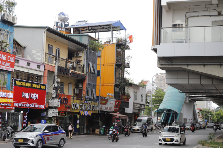 Cụ thể, từ năm 2001, TP.Hà Nội đã có quyết định thu hồi hơn 7ha đất tại phường Láng Hạ, Trung Liệt (quận Đống Đa) và Thành Công (quận Ba Đình) để xây dựng Công viên văn hóa Đống Đa giai đoạn 1. Đến năm 2007, TP.Hà Nội có văn bản giao cho một công ty đề xuất lập quy hoạch, đầu tư xây dựng Công viên văn hóa Đống Đa. Tuy nhiên, từ đó đến nay đơn vị này chưa thực hiện.
