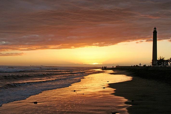 Ngọn hải đăng Maspalomas, Canary Islands, Canada.
