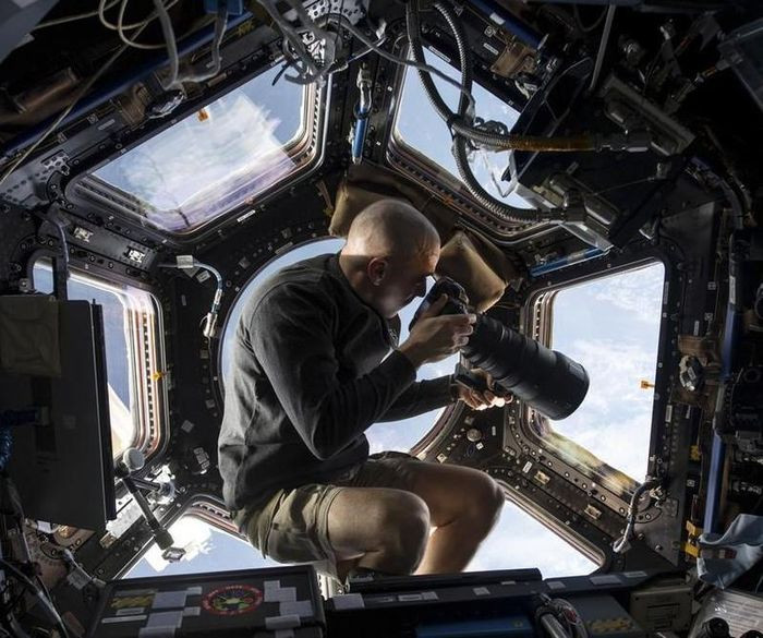 Phi hành gia Chris Cassidy chụp cảnh Trái đất, ngày 10/6/2013. (Ảnh: REUTERS/NASA)