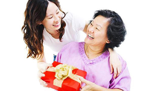 Tiền báo hiếu cha mẹ: Không chỉ cho ta hình hài sức vóc, cha m ẹ là người nuôi nấng và dưỡng dục chúng ta nên người. Cha mẹ là người chúng ta cần biết ơn nhất trong cuộc đời này.