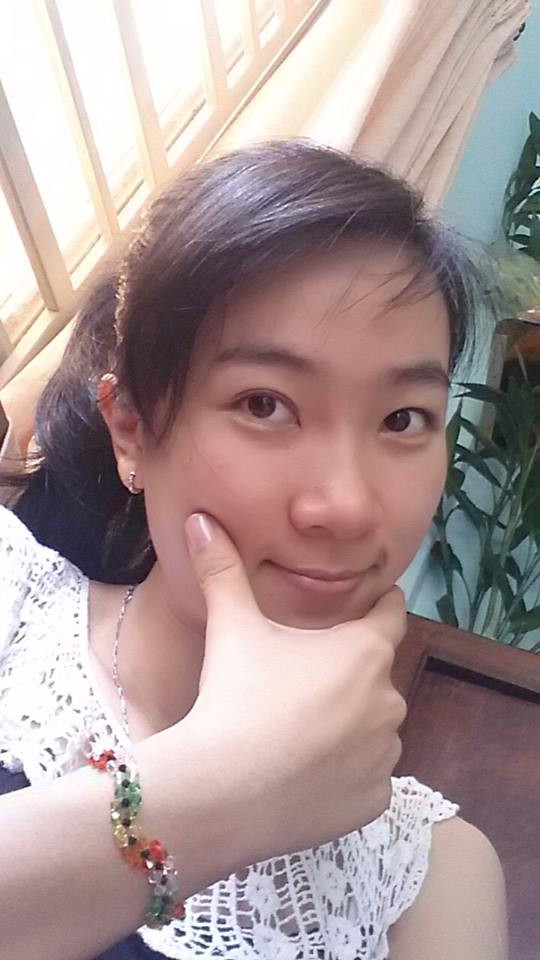 Một bức ảnh khoe mặt mộc đáng yêu của nữ thiếu úy công an đi thi hoa hậu.