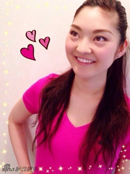 Là gương mặt đại diện cho Nhật Bản dự thi Miss International Beauty, nhưng Rira Hongo lại mang một khuôn mặt xấu và đơ cứng... Nhiều người Nhật Bản còn cho rằng với khuôn mặt của mình Riria Hongo còn khó có thể đi thi hoa hậu... nhưng thật bất ngờ khi cô lại là người đăng quang.