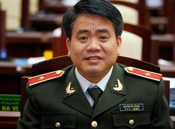 Từ 7/2013, ông được thăng cấp hàm Thiếu tướng. .