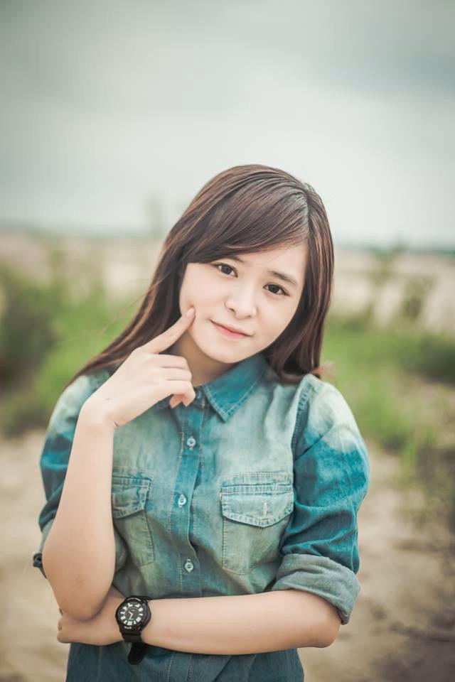 Đúng với chia sẻ về đam mê, sở thích của mình... Trà My có rất nhiều bức ảnh đẹp, đáng yêu, khoe gương mặt bầu bĩnh và đôi mắt to tròn ấn tượng.
