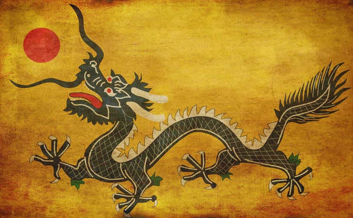 Đường tiền bạc của bản mệnh được Thiên Tài soi chiếu nên cũng có cơ may nhận được tiền một cách bất ngờ. Đó có thể là thưởng nóng, tiền lương bị nợ hoặc tiền trúng thưởng. Thìn cũng có được sự tin tưởng của người ngoài trong các vấn đề giao dịch mua bán.