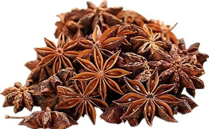 Tại Việt Nam, cây hoa hồi được trồng tập trung chủ yếu ở Lạng Sơn, Cao Bằng với sản lượng hàng năm hơn 16.000 tấn