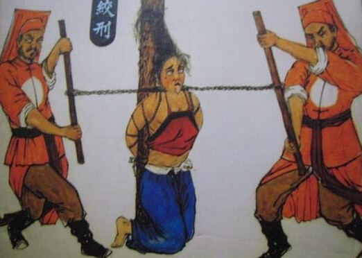 Ngoài ra còn có 2 tình tiết có thể tăng hình phạt của tội cưỡng hiếp, gồm: thứ nhất, cưỡng hiếp người thân trong gia đình thì hình phạt có thể là treo cổ, thứ hai, nô tỳ cưỡng hiếp chủ nhân thì có thể bị chặt đầu hoặc treo cổ. Môi giới mua dâm chính là hành vi thông qua người môi giới tiến hành thông dâm. Pháp luật thời Đường quy định, những người phạm tội môi giới bán dâm đều bị phạt 1 năm tù giam.