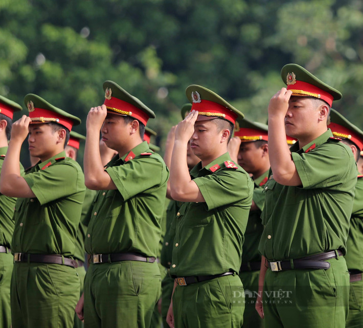Công tác huấn luyện điều lệnh võ thuật là 1 trong những nhiệm vụ trọng tâm được Đảng ủy, Ban Chỉ huy Phòng Cảnh sát bảo vệ đặc biệt quan tâm.