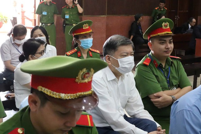 Chồng và cháu gái bà Trương Mỹ Lan được giảm án - Hình 2 Chong va chau gai ba Truong My Lan duoc giam an-Hinh-2