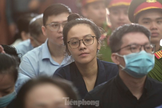 Chồng và cháu gái bà Trương Mỹ Lan được giảm án Chong va chau gai ba Truong My Lan duoc giam an
