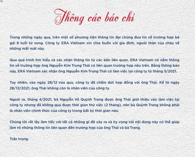 Thông báo của công ty ERA Vietnam chấm dứt hợp đồng với ông Nguyễn Trung Kim Thái từ ngày 28/12. bo-be-gai-bi-bao-hanh-cho-thoi-viec.jpeg