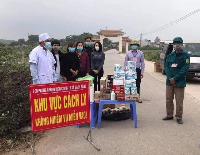 trẻ 4 tuổi cách ly tập trung ảnh 8 tre 4 tuoi cach ly tap trung anh 8