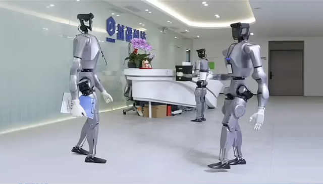 Chiêm ngưỡng robot hình người Atom làm bữa sáng cực cuốn hút - Hình 7 Chiem nguong robot hinh nguoi Atom lam bua sang cuc cuon hut-Hinh-7