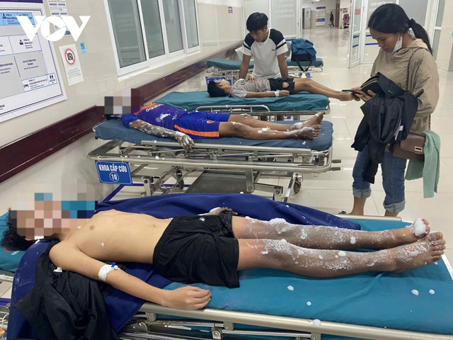 Quảng Bình: Rộ việc học sinh tự chế pháo theo hướng dẫn trên mạng - Hình 2 Quang Binh: Ro viec hoc sinh tu che phao theo huong dan tren mang-Hinh-2