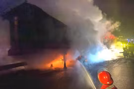 Xe đầu kéo chở than bốc cháy khi đang lưu thông trên cao tốc Bắc – Nam