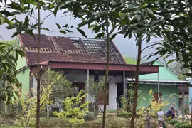 Nghe tiếng kêu cứu lúc rạng sáng, người dân bàng hoàng phát hiện cháy lớn