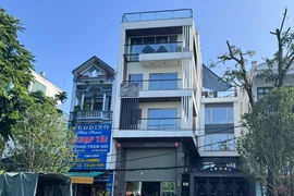 Khám xét nhà riêng của trùm giang hồ "Mạnh gỗ"ở Thanh Hóa