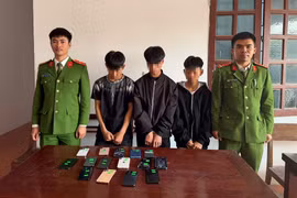 Đột nhập cửa hàng điện thoại, nhóm đối tượng 'cuỗm' nhiều tài sản