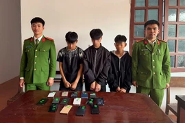 Đột nhập cửa hàng điện thoại, nhóm đối tượng 'cuỗm' nhiều tài sản