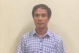 Tạm giữ người đàn ông cầm bút đe dọa 'chọc vào mắt' nữ bác sĩ